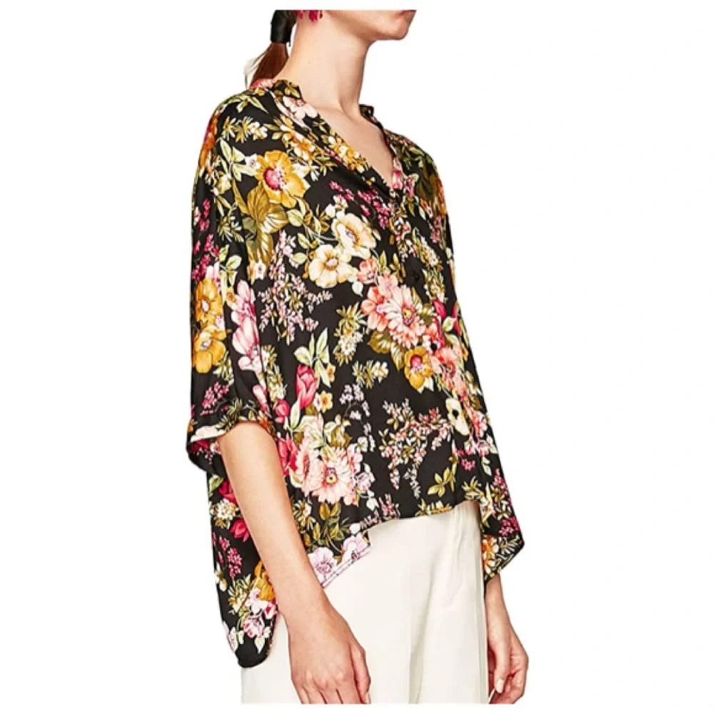 Zara Basic Collection Floral Oriental Silky Button Down Popover Blouse Small - Picture 2 of 8